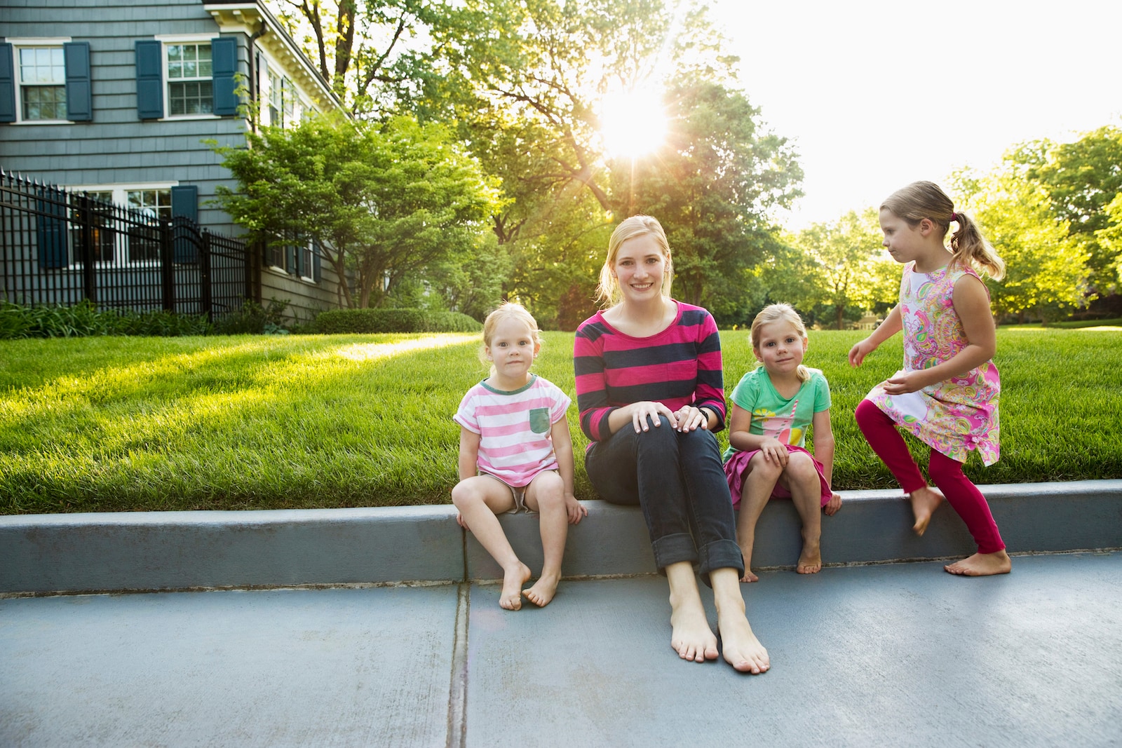 7 reasons to give your nanny a raise (and how much to bump their pay)