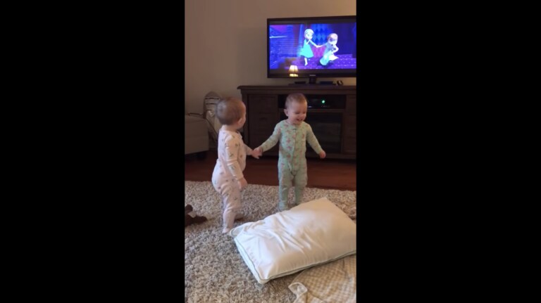 These Two Toddlers Acting Out &#8216;Frozen&#8217; Will Leave You Smiling for Days
