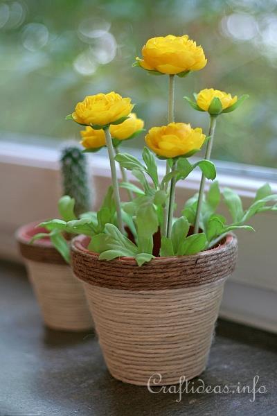 This DIY Terracotta Flower Pot Covered With Jute Cord makes a lovely Teacher Appreciation gift