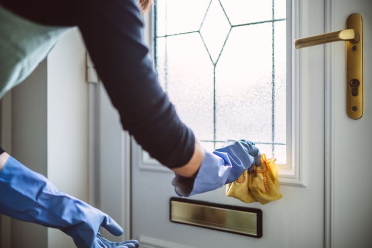 8 great reasons to hire a house cleaner 