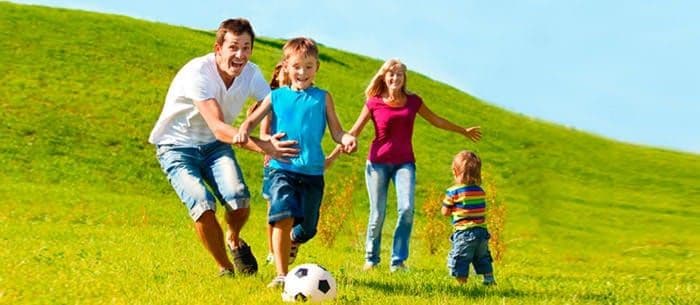 5 Health Benefits of Playing Outside
