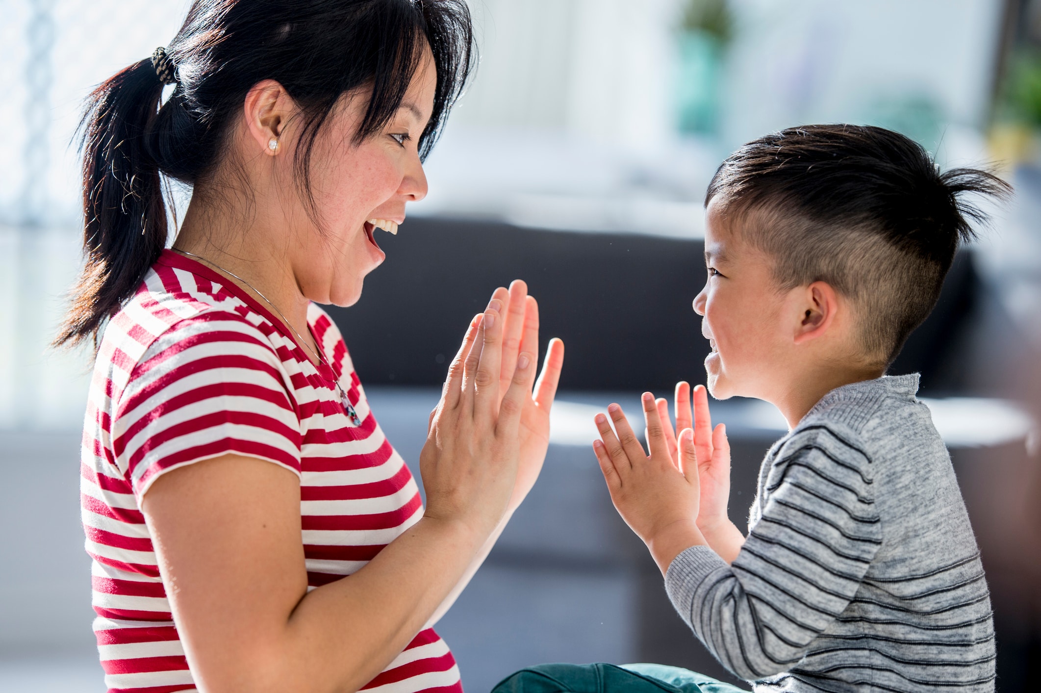 8 easy hand games for kids