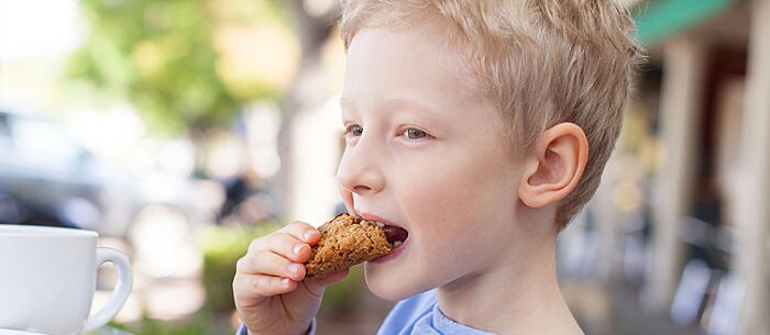 9 Dairy-Free Cookies Any Kid Will Love