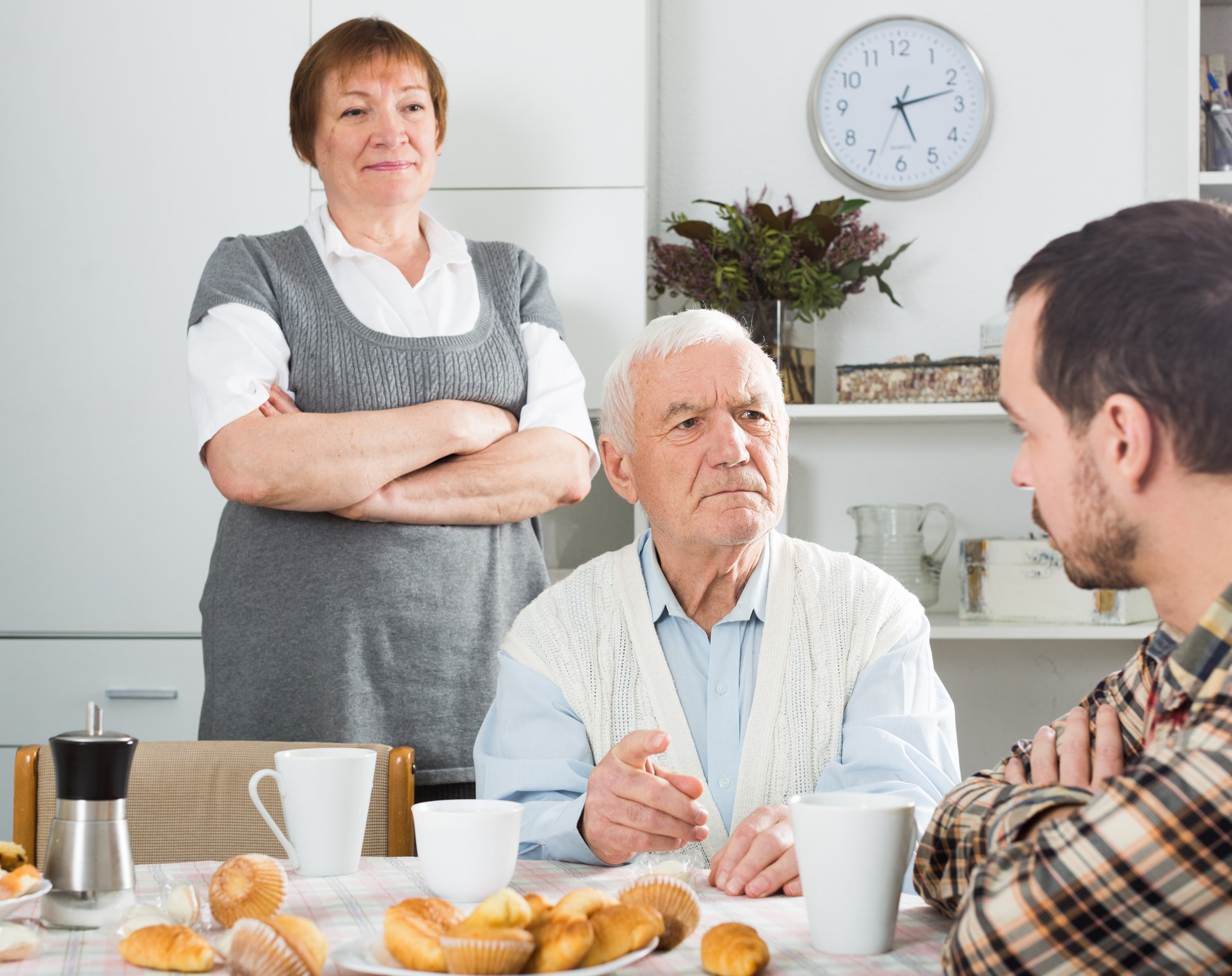5 ways to maintain healthy family relationships when caring for an aging loved one