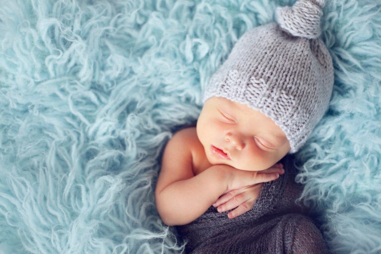 17 must-try newborn photo ideas, plus tips for getting the best shots