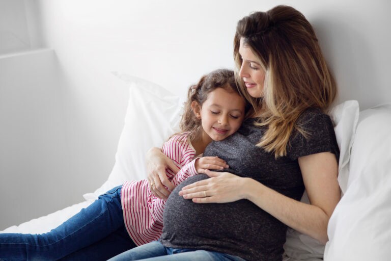 6 challenges of being pregnant while parenting, plus tips for making it work