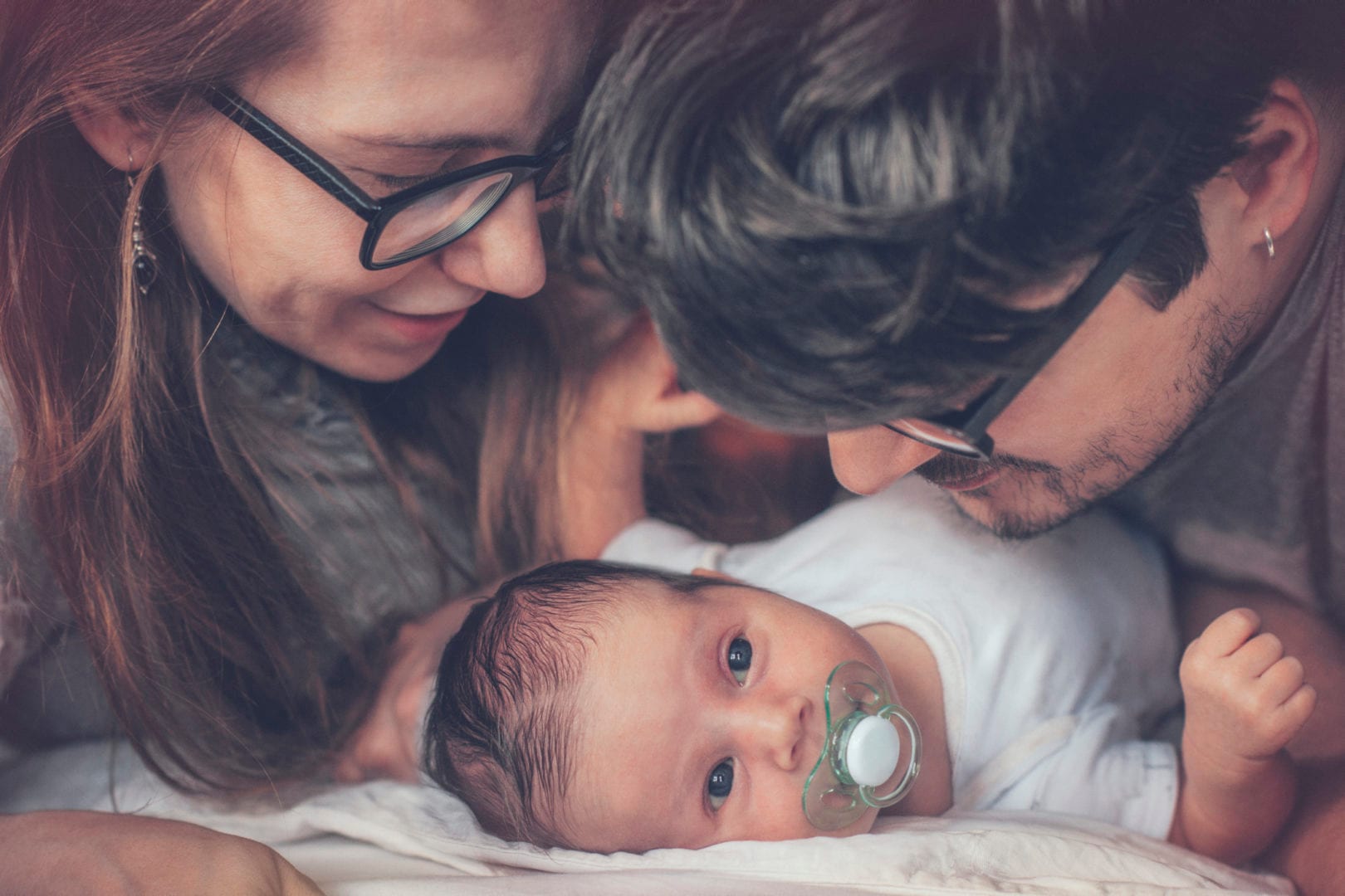 8 ways to help new moms and dads after baby arrives