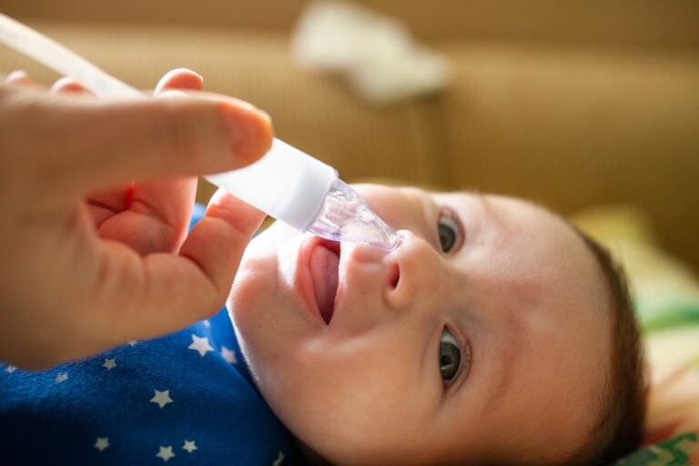 6 simple remedies to soothe a baby’s runny nose