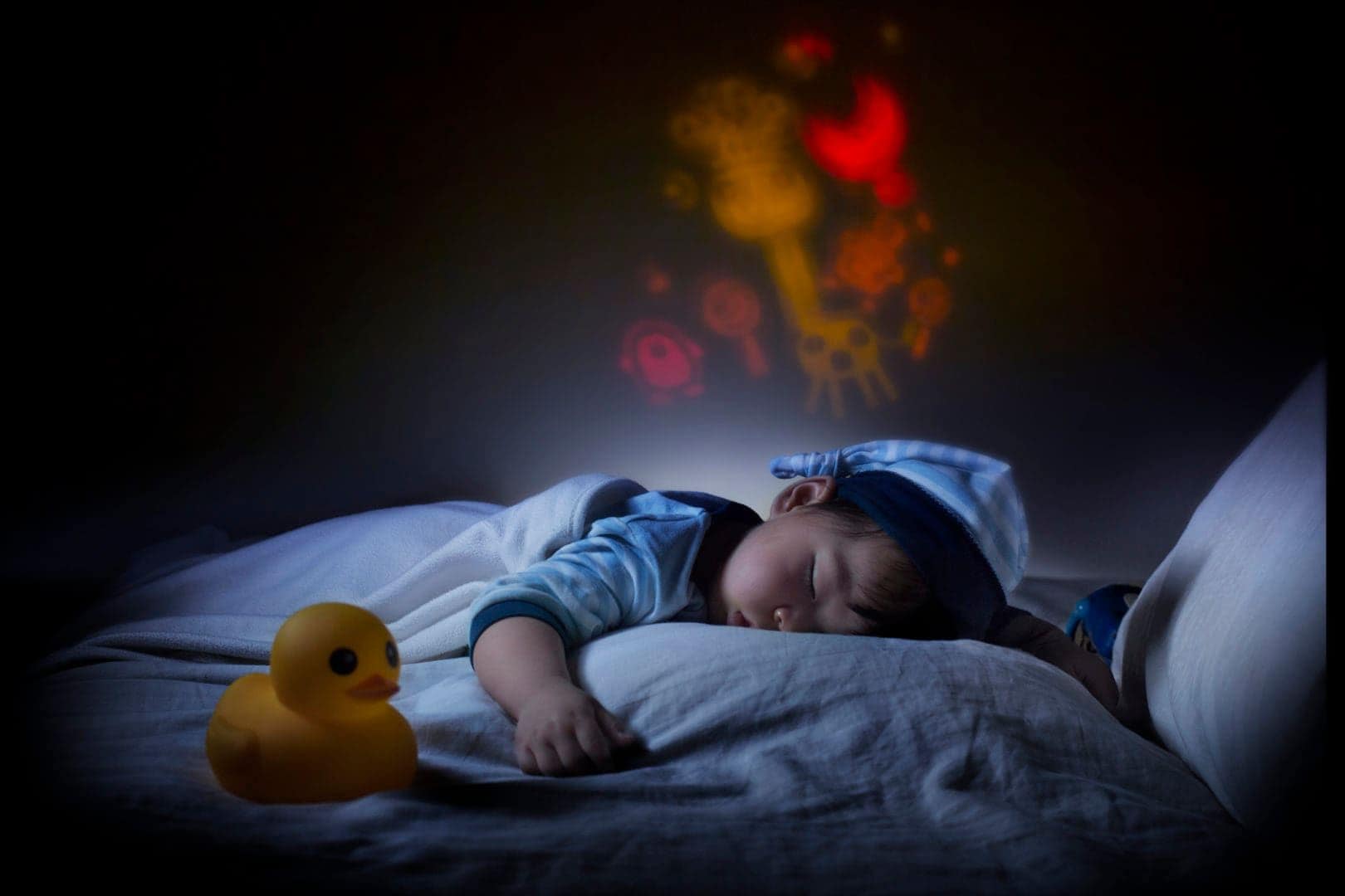 Should babies sleep with a night light or not?