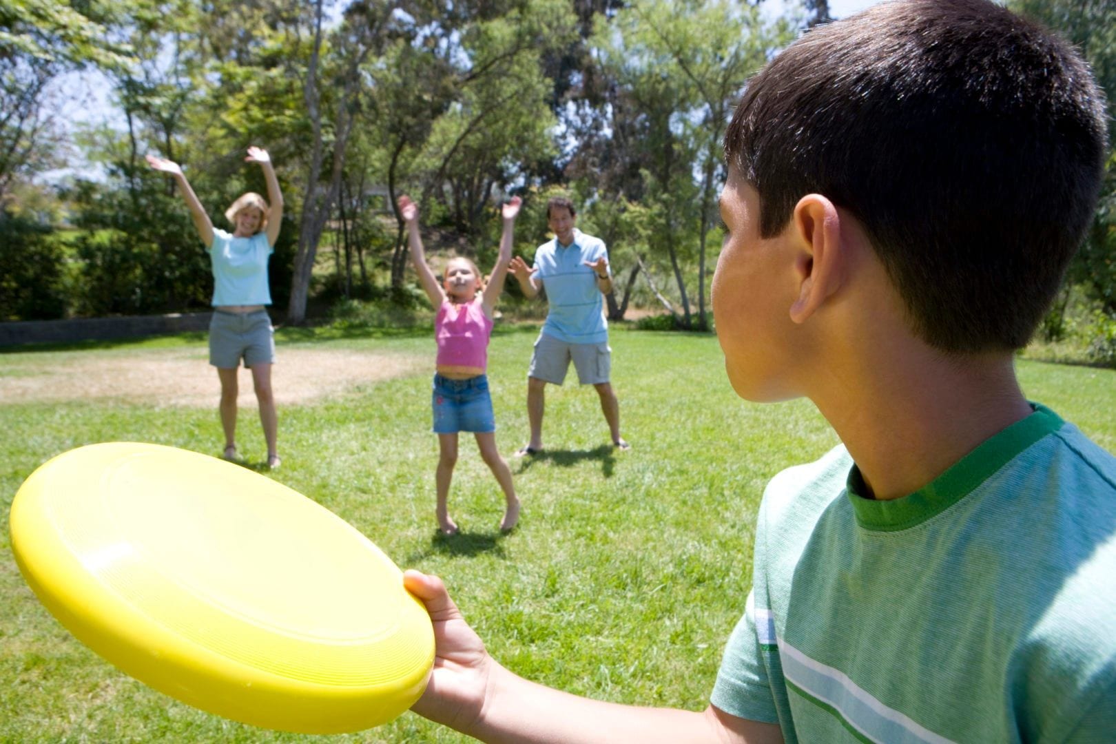 15 Frisbee games for kids