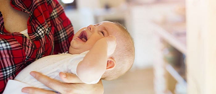 6 Ways to Soothe Your Crying Baby in Public
