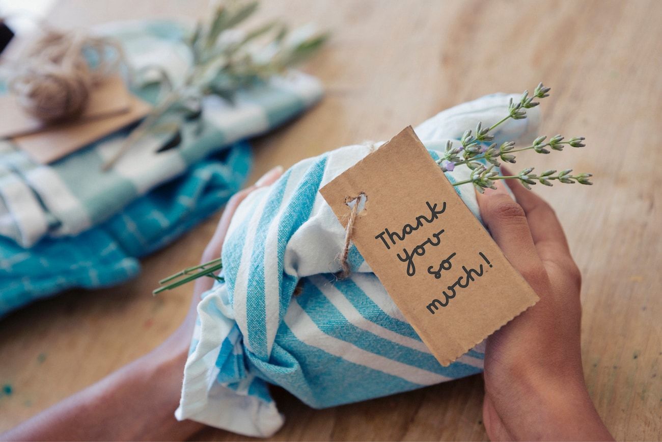 Gifts for caregivers - 14 thoughtful ideas to show your gratitude