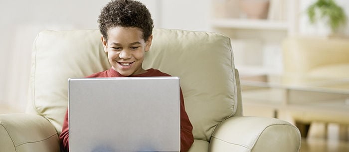 5 Dangers of Social Media to Discuss with Your Kids