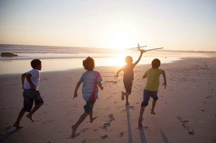 5 Great Ways to Get Your Child to Play Outside