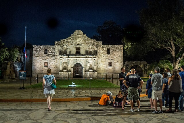 The 10 Best Ghost Tours in Austin and Central Texas