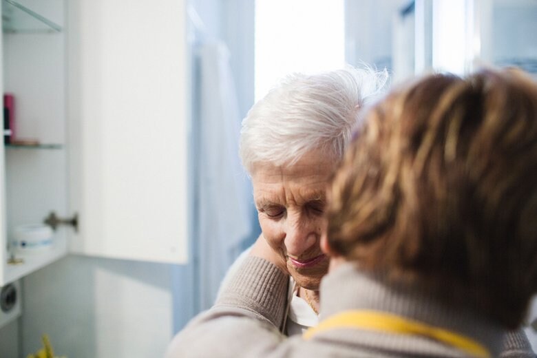 Steps to Hire Senior Caregivers