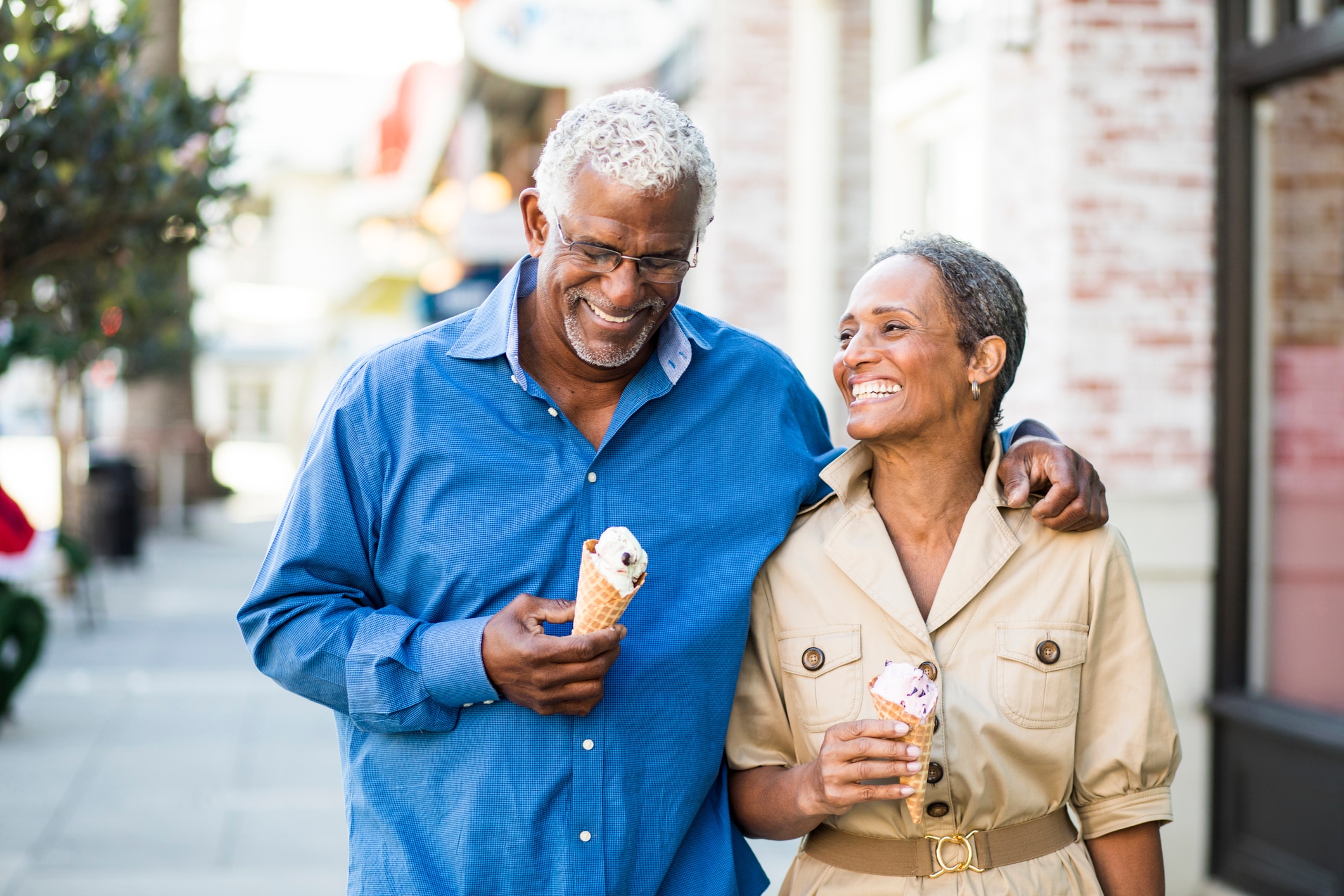 How to cope when your aging parent starts dating or begins a new relationship