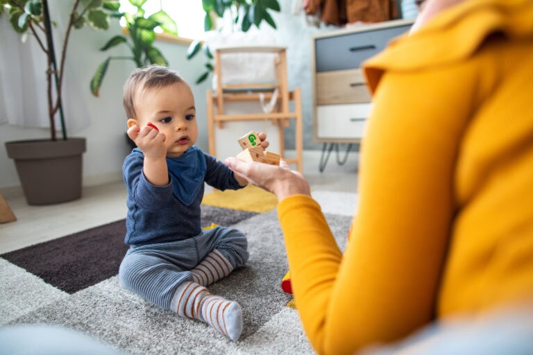 How to help baby sit up without rushing their natural development