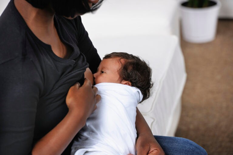Breastfeeding for One Year Provides Health Benefits to Moms