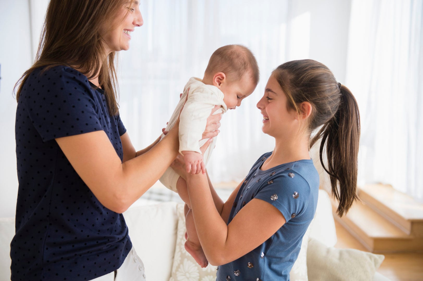 The first-day checklist for when you have a first-time babysitter
