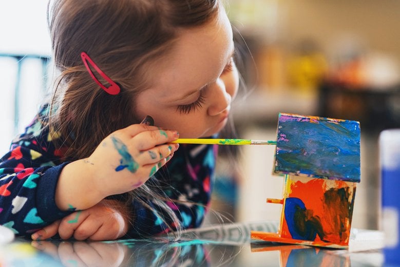 This DIY painted bird house is a Mother’s Day gift that kids can make