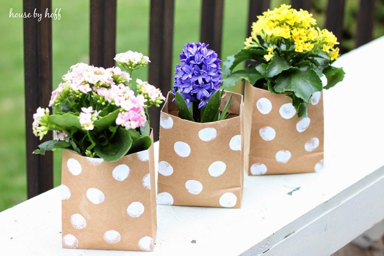 These DIY paper bag flower arrangements are a Mother’s Day gift that kids can make