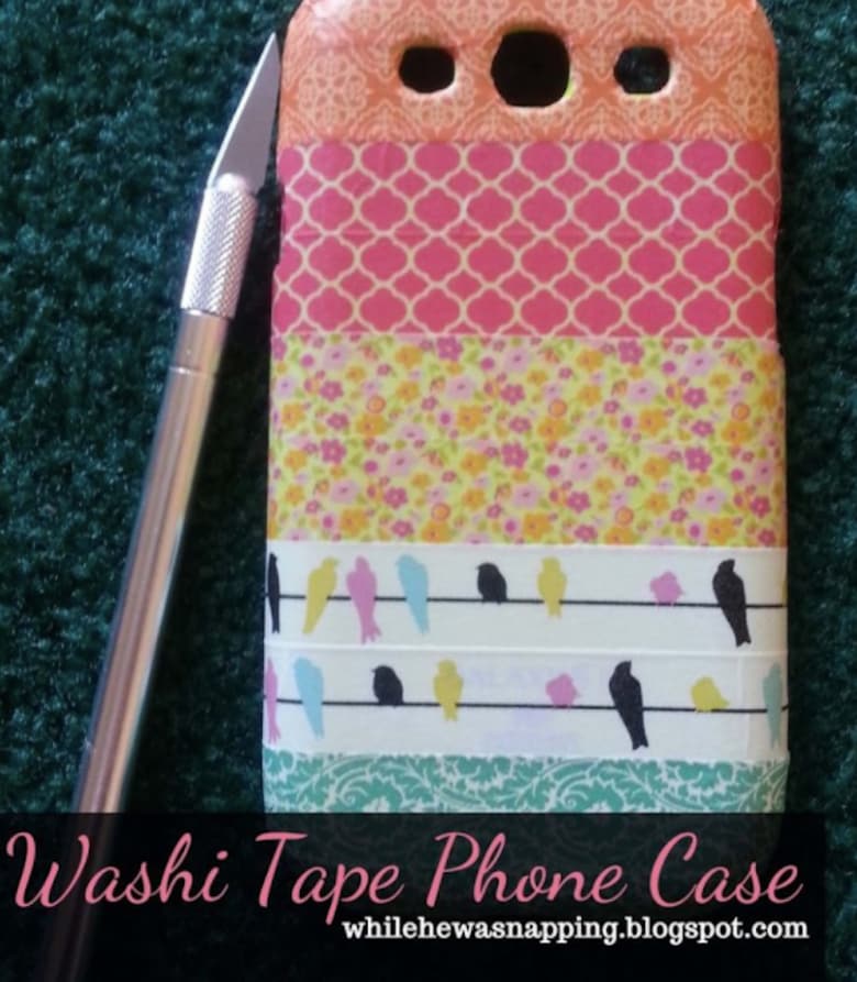 This DIY washi tape cell phone case makes a perfect Mother’s Day gifts from kids