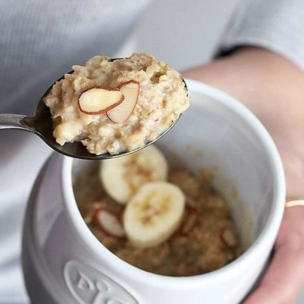 Oatmeal with banana is an easy breakfast kids can make themselves