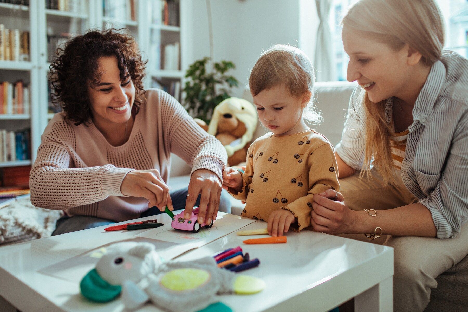 How nannies can tactfully deal with micromanaging parents 