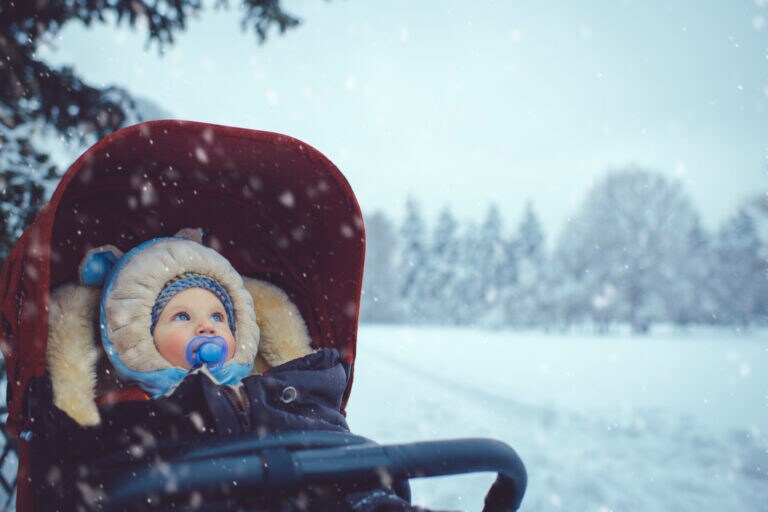 Can babies and kids go outside with a cold? Here&#8217;s what experts say
