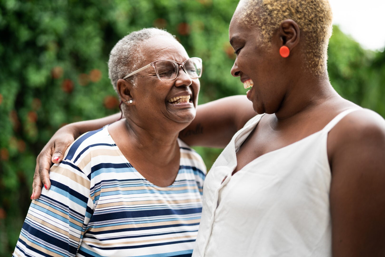 11 heartfelt Mother’s Day activities for seniors of all ability levels
