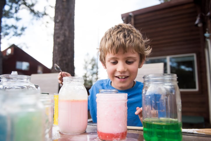 16 fascinating at-home science experiments for kids