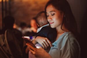 Nanny website or nanny agency: Which should you use to find a caregiver?