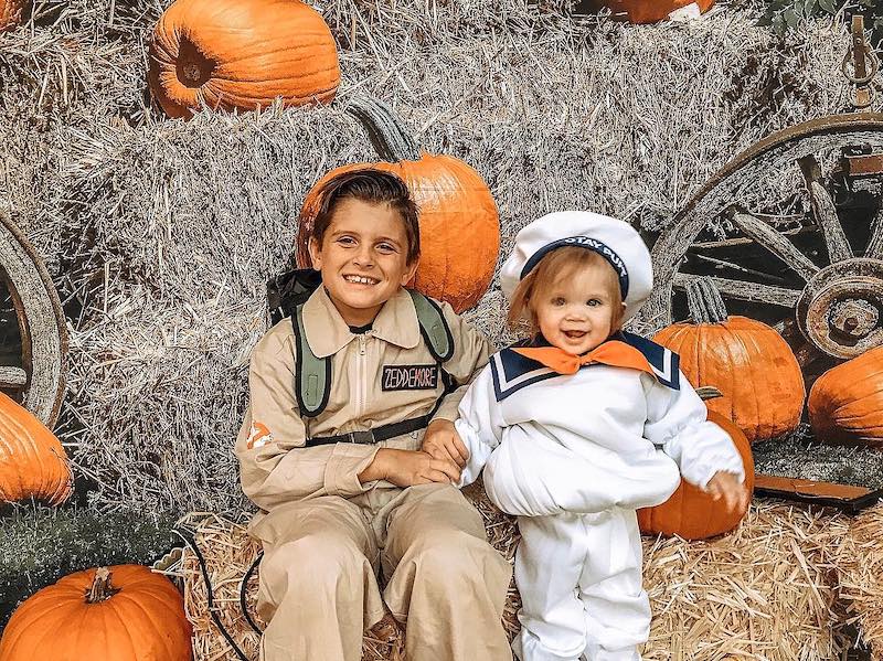 Sibling Halloween costumes - Ghostbuster and Stay Puft Marshmallow Man