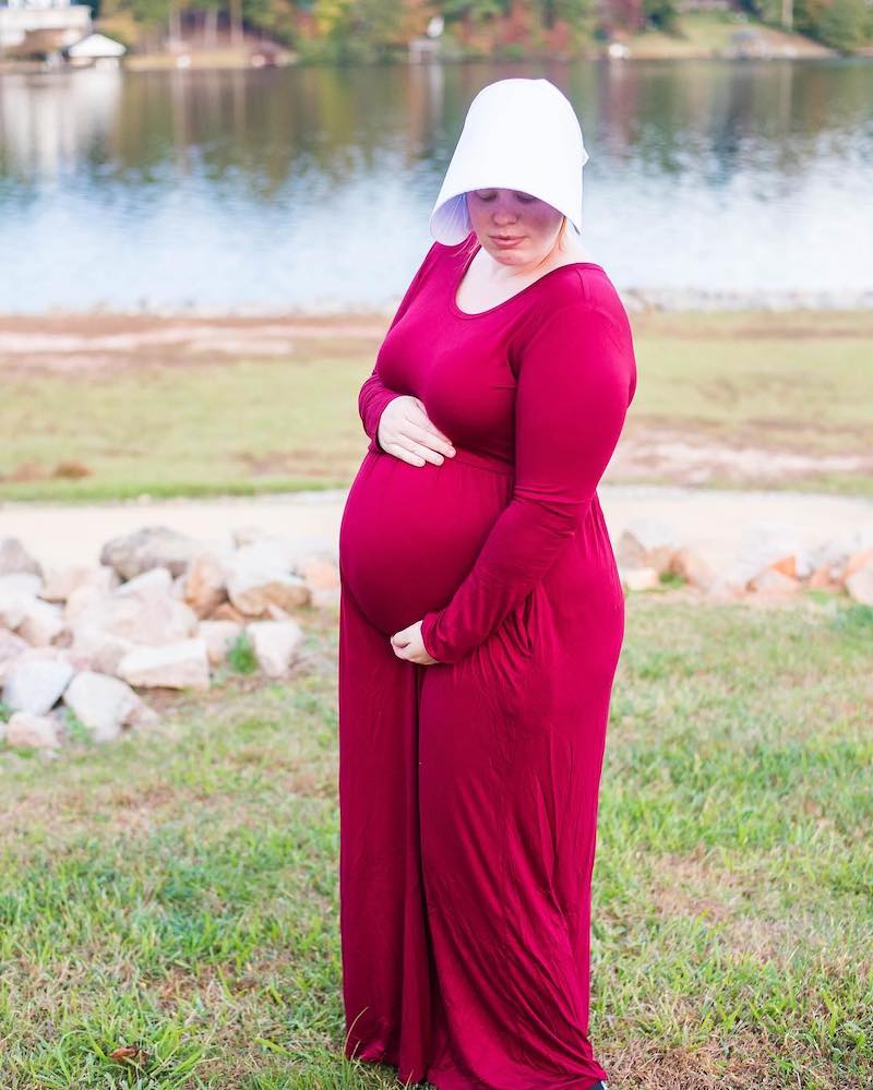 handmaids pregnant halloween costume