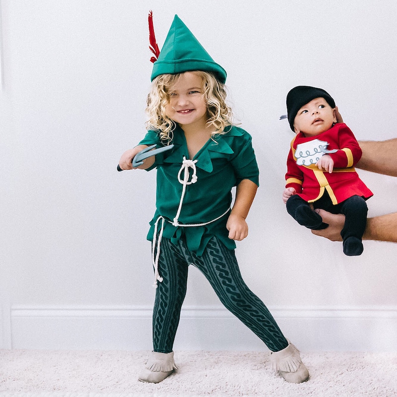 Sibling Halloween costumes Peter Pan and Captain Hook