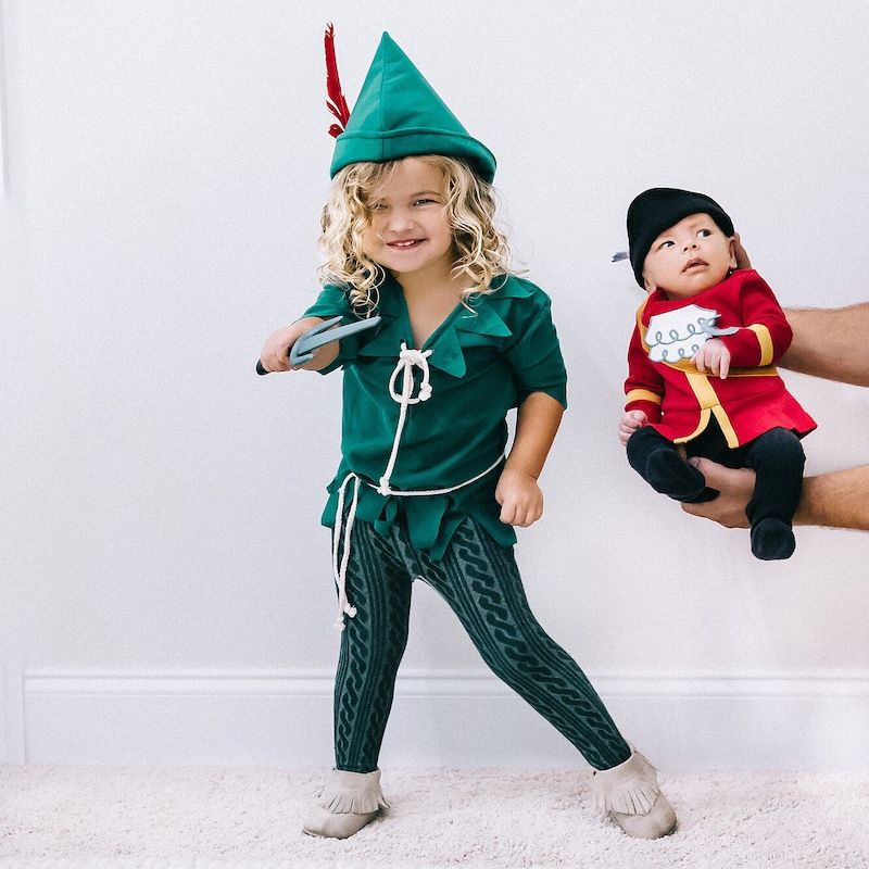 21 of the best sibling Halloween costumes for 2023