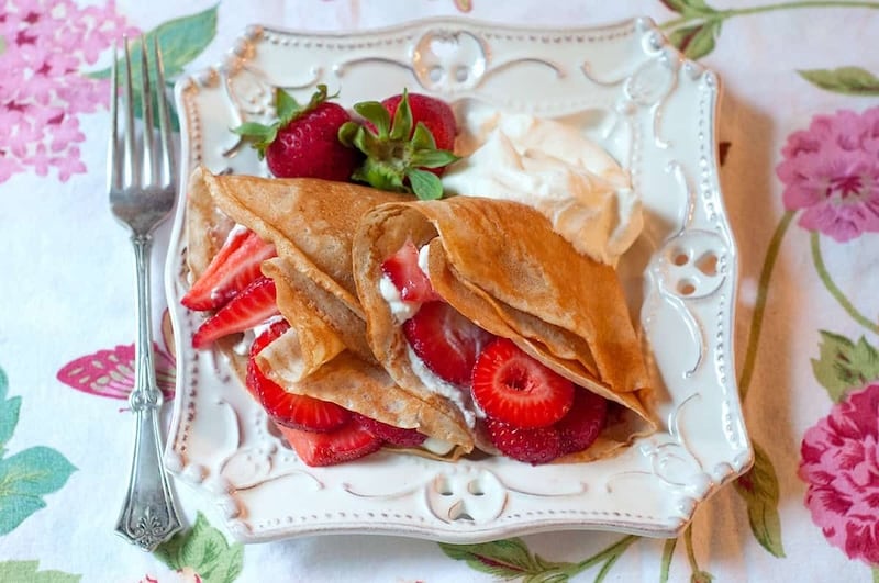 strawberry whole wheat crepes