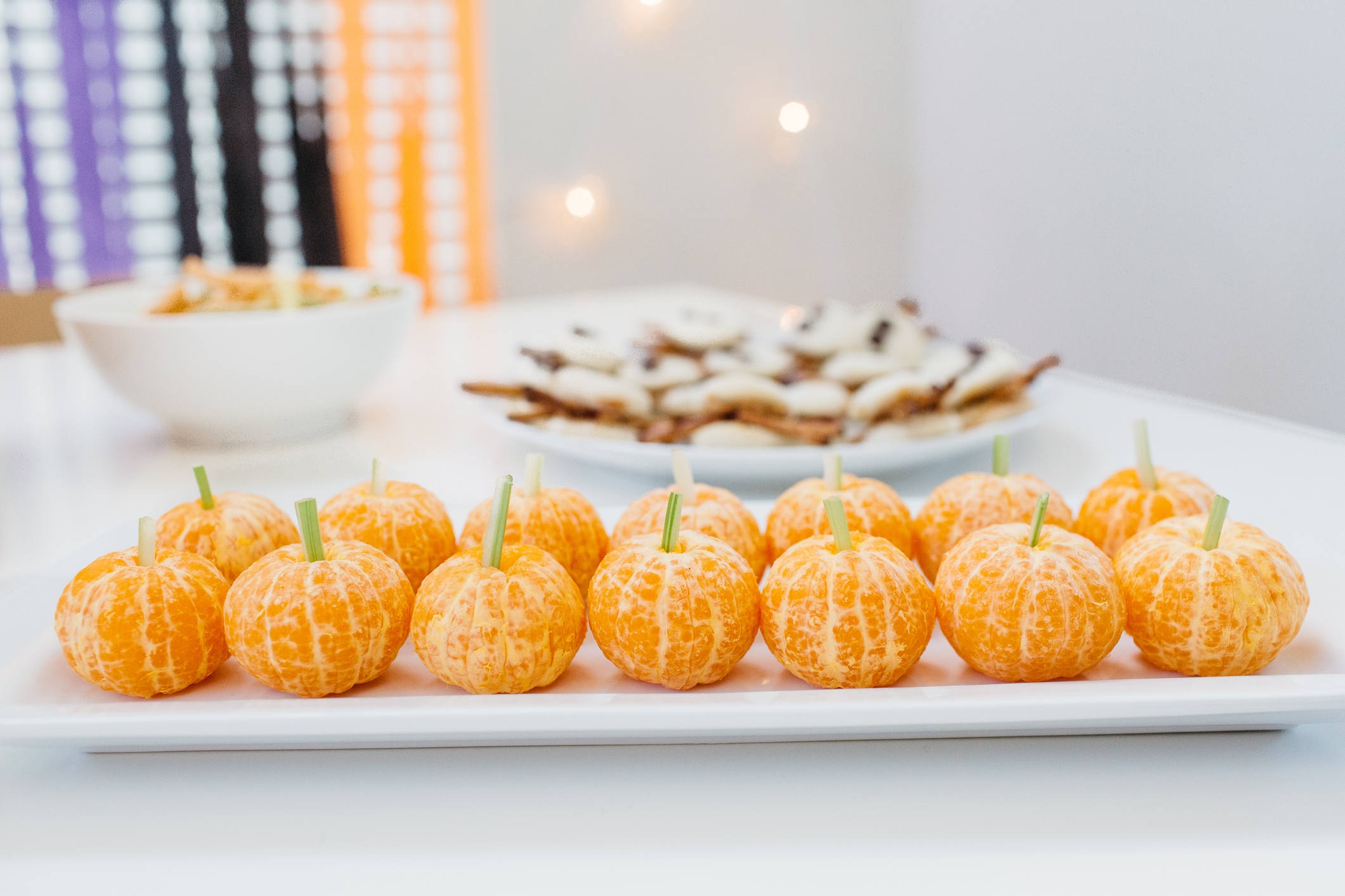 Tiny "pumpkins" food idea for Halloween