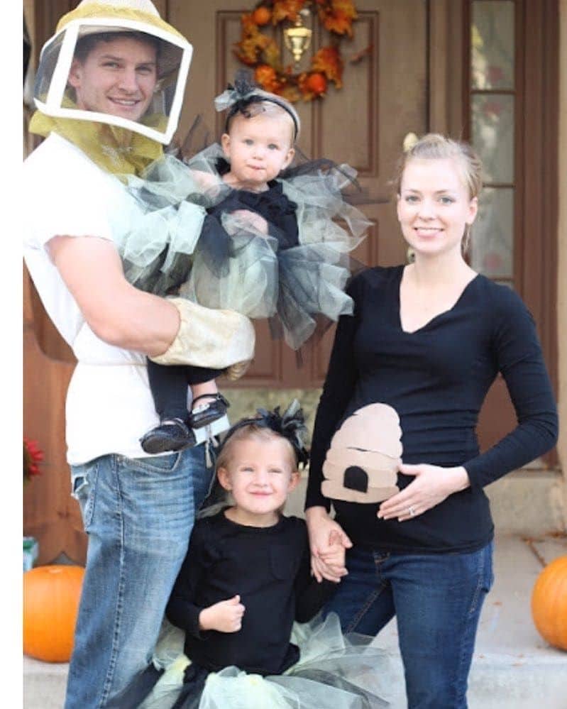 Bees, a beehive and a beekeeper Halloween Costume