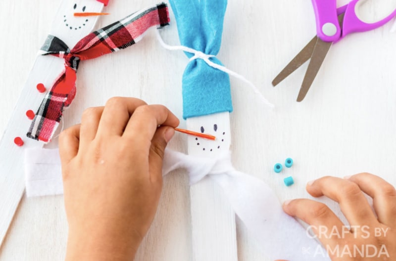 12 Winter Crafts For Kids - Life Should Cost Less