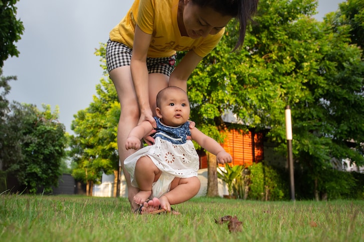 Why do babies avoid grass? Experts explain the bizarre but adorable instinct