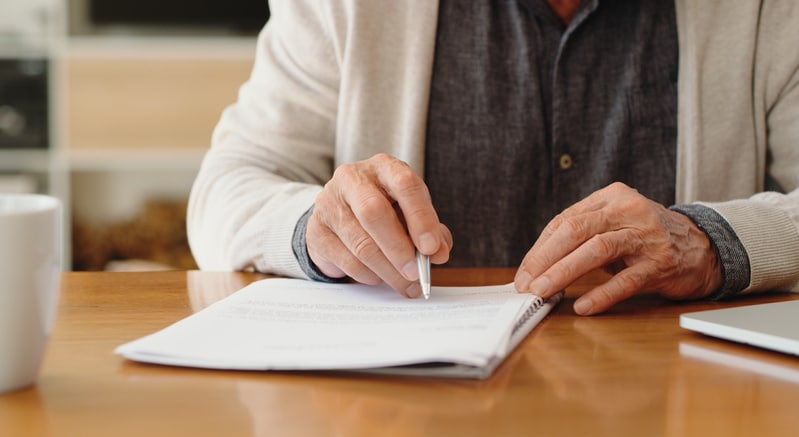 Does long-term care insurance pay for assisted living?