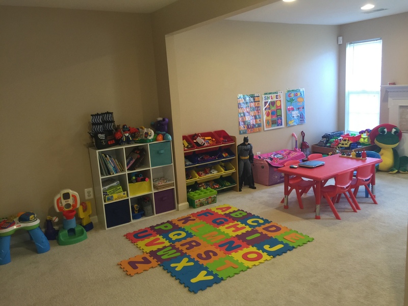 Smita's Home Daycare Logo