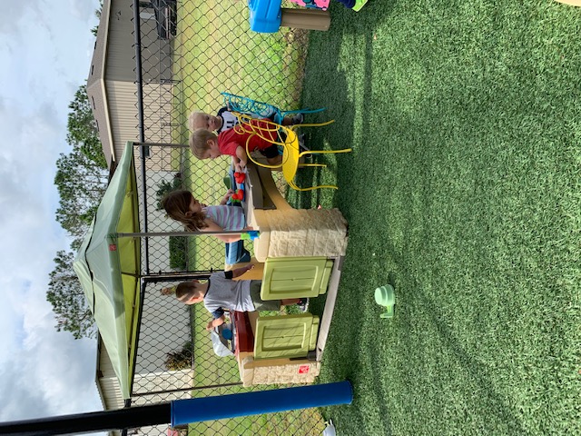 Suzi's Zoo Part 2's Photo