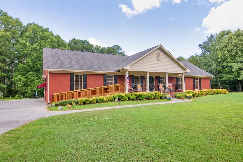 MAGE CARING HANDS LLC's Photo