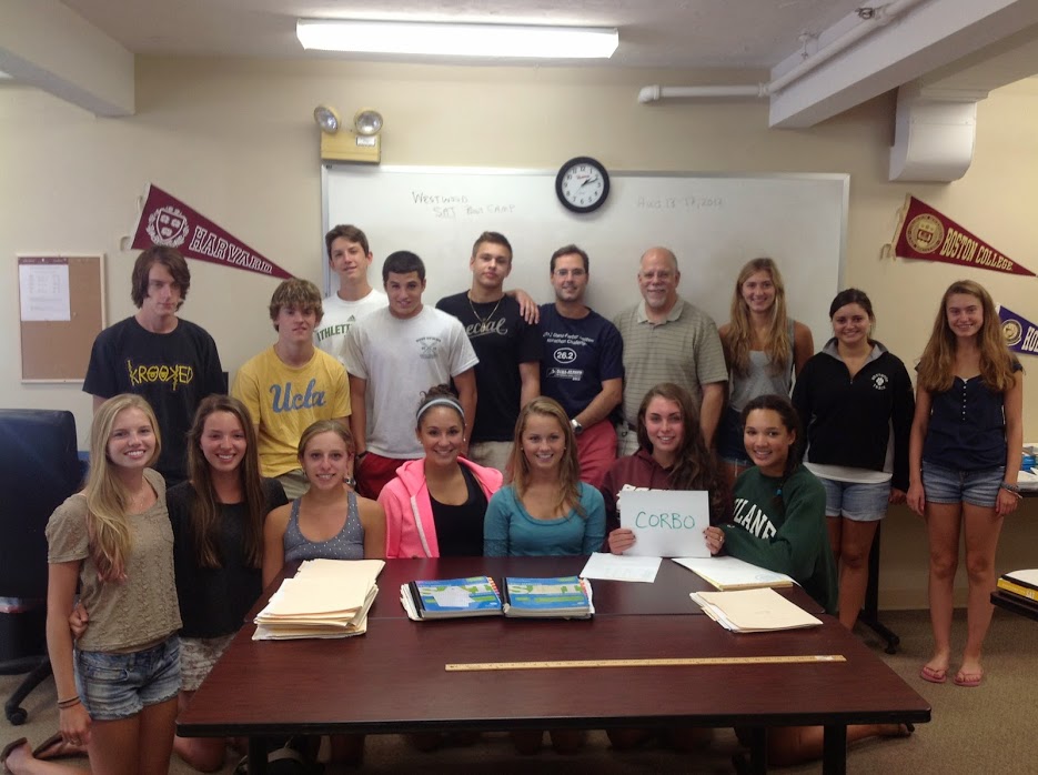 The Chyten Center of Newton's Photo