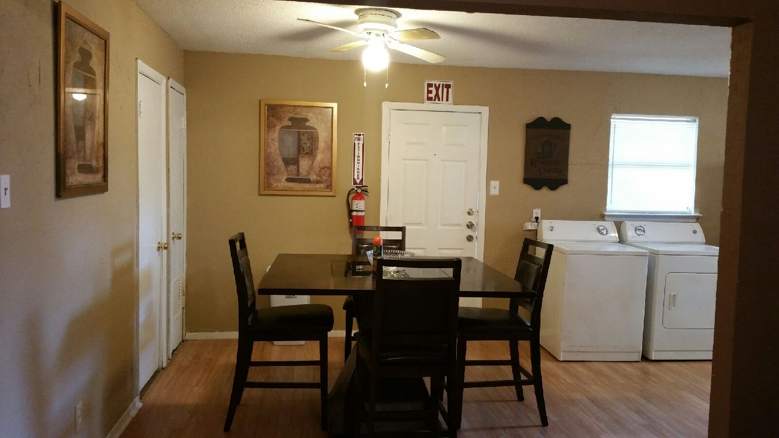 Photo gallery image - 1