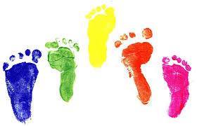 Happy Feet Daycare Logo