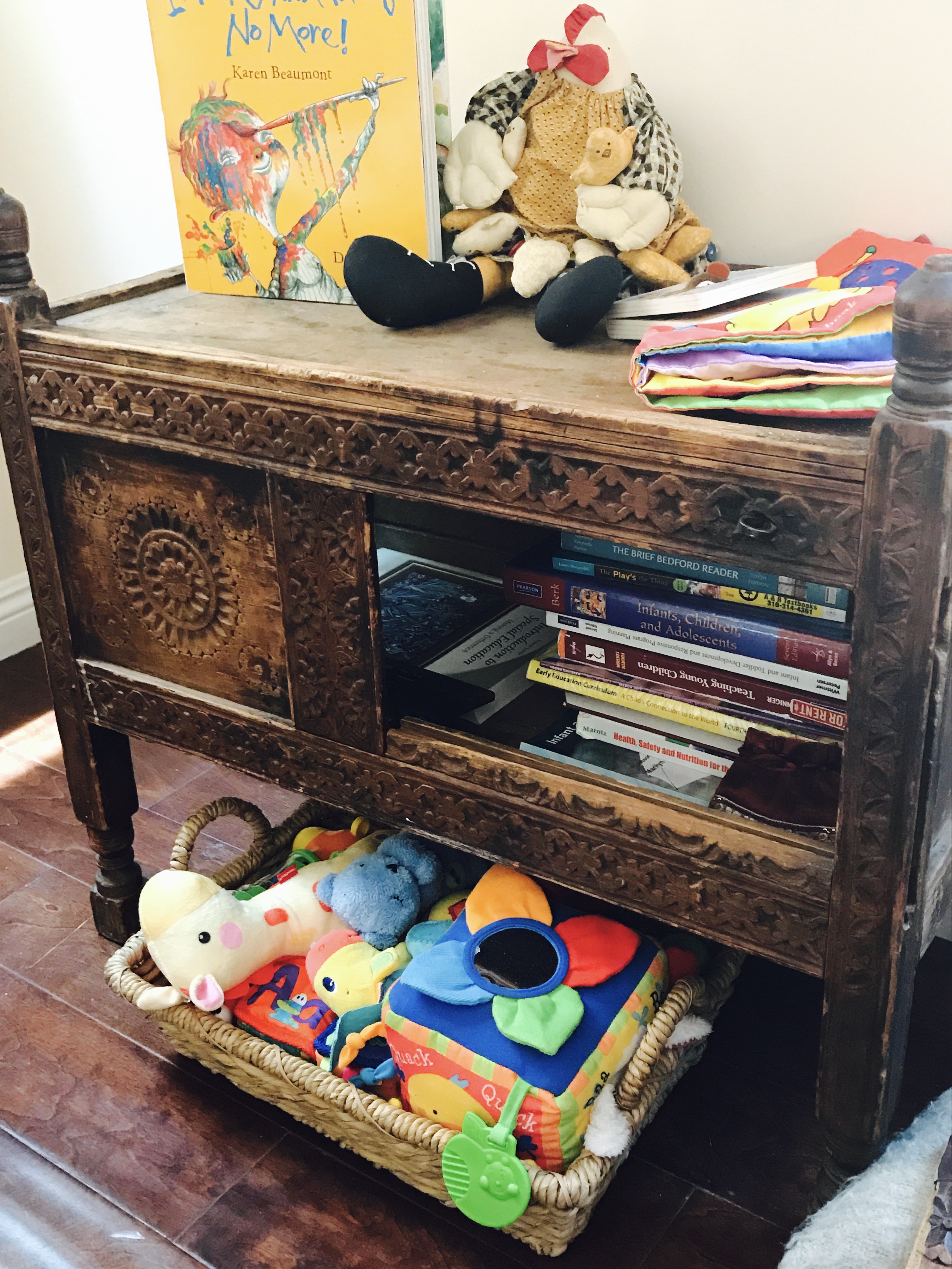 The Hundred Languages's Photo